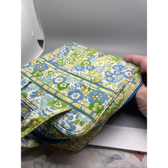 Vera Bradley English Meadow Organizer Travel Case - Picture 5 of 7